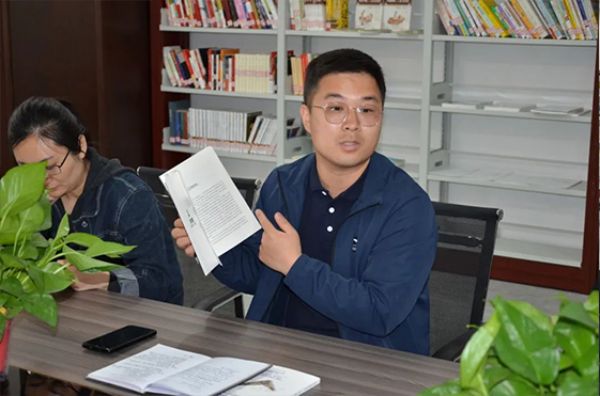 【春意正濃沐書香 享閱時光話成長】一滕集團組織開展世界讀書日讀書分享活動