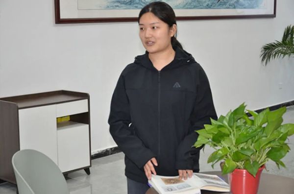 【春意正濃沐書香 享閱時光話成長】一滕集團組織開展世界讀書日讀書分享活動