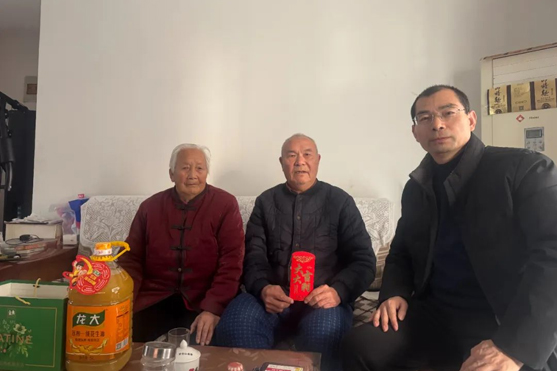 【佳節(jié)祝福至 溫情暖人心】寧陽一滕醫(yī)藥有限公司開展春節(jié)走訪慰問系列活動